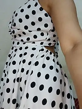 xpihu Chat XXX live