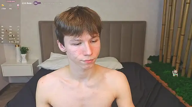 cuMte_boy লাইভ XXX চ্যাট