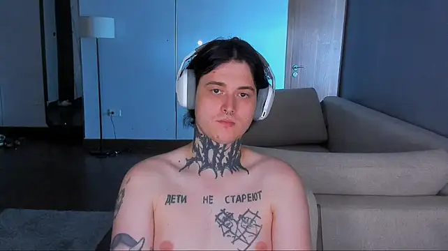 XXX chat uživo modela _torfin_