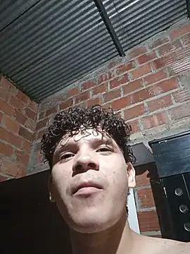 XXX chat uživo modela nilon05