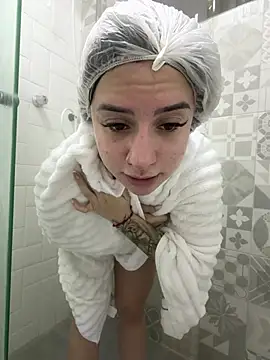 Chat +18 de isafigueroa ao vivo
