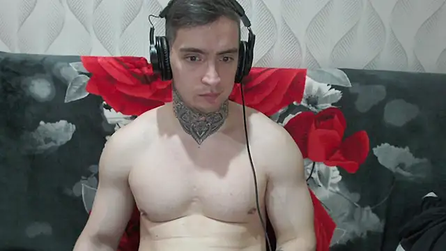 Онлайн чат XXX this_is_andy