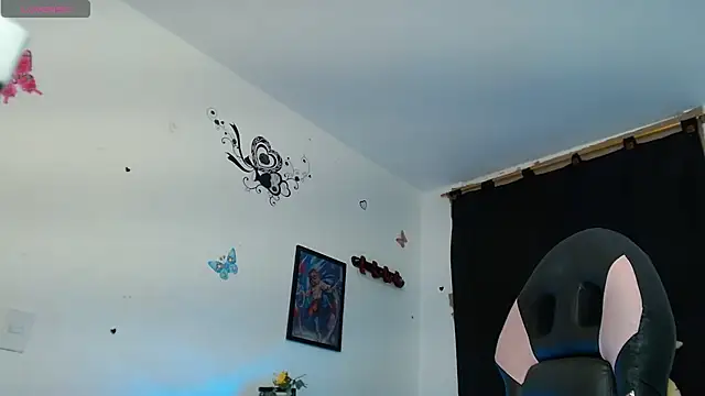 Chat +18 de alexiarusso_ ao vivo