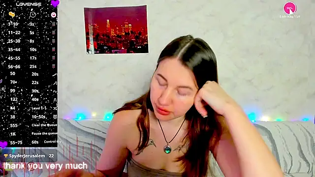 Živý XXX chat Evelyn_Allen