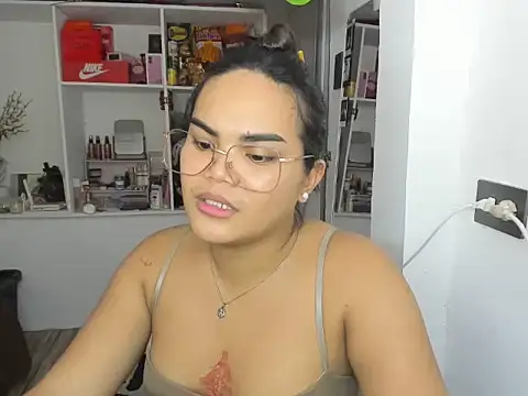 Kendallfoxx's Live XXX Chat