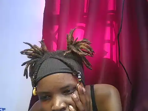 Živý XXX chat Naughtysuzzi_