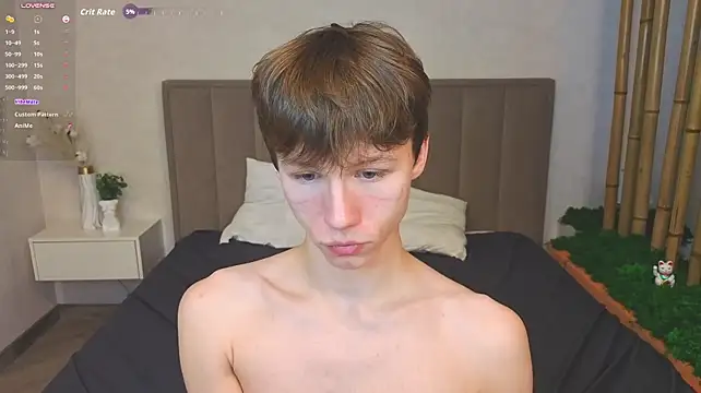 cuMte_boy's Live XXX Chat