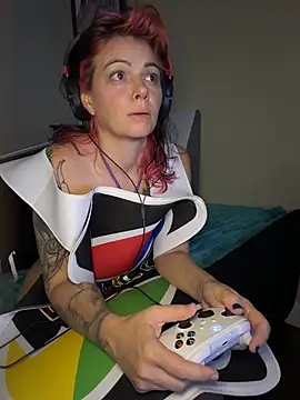 MarlaFknSinger's Live XXX Chat