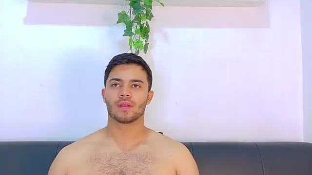 TylerWest_n Live XXX chat