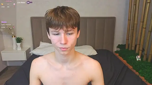Chat XXX en directo de cuMte_boy