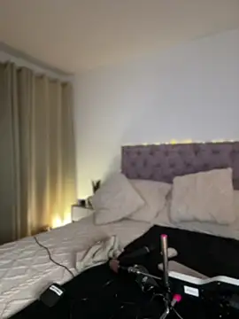 Samantha_e2 XXX чат на живо