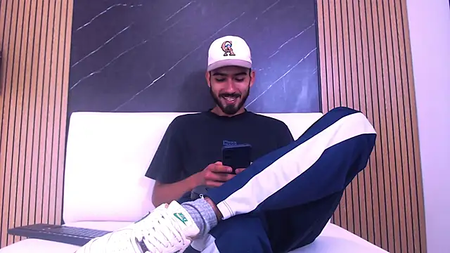 Онлайн чат XXX Liam_crox