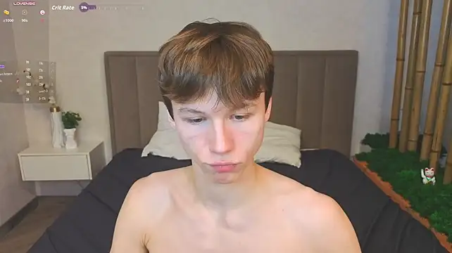 cuMte_boy লাইভ XXX চ্যাট