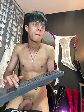 Czat XXX na żywo – MikeHunteer