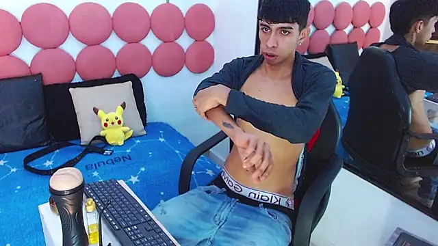 XXX chat uživo modela Drake_Jack