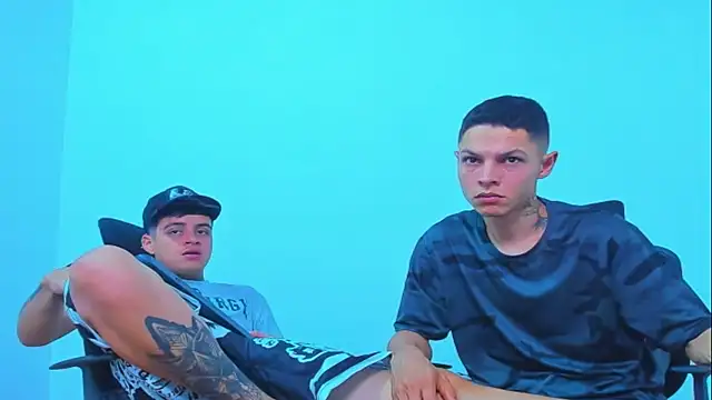 Thomas-Wil: онлайн-секс-чат