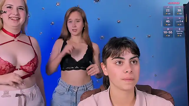 chloe_cutie1: онлайн-секс-чат