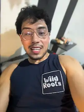MaXxXimi webcam show