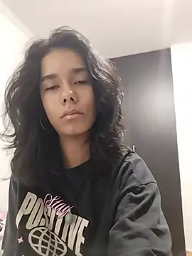 Chat XXX en directo de cinamon_love