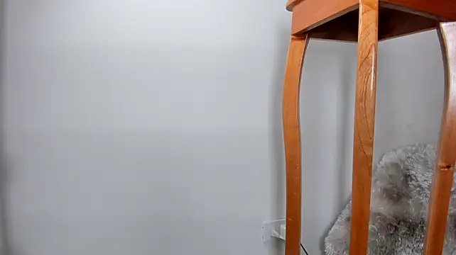 Isabella_Saaenz: онлайн-секс-чат