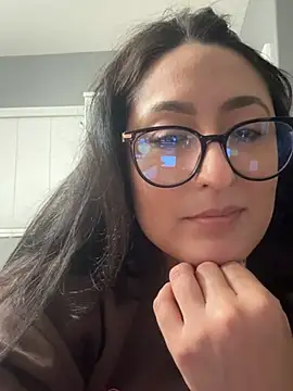 Chat +18 de Goddessxxrosexx ao vivo