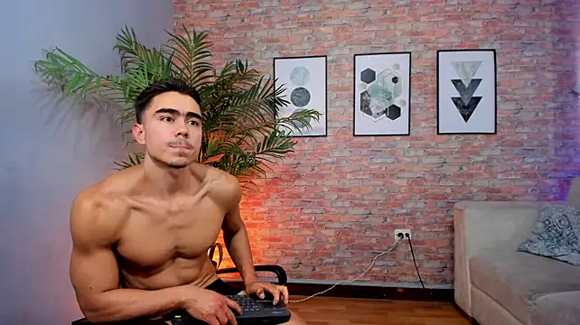 Mateo_Strong1: απευθείας συνομιλία ΧΧΧ