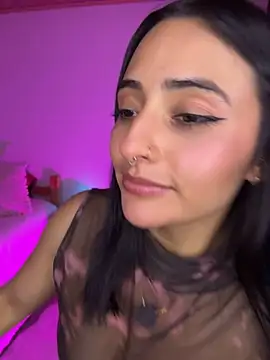 NandaVixen live XXX chat