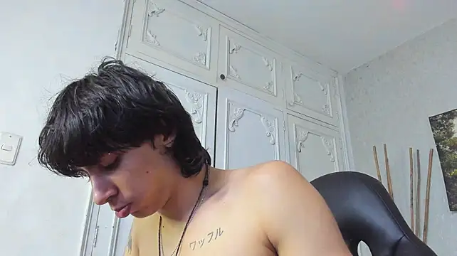 Tyler_durten 即時 XXX 聊天