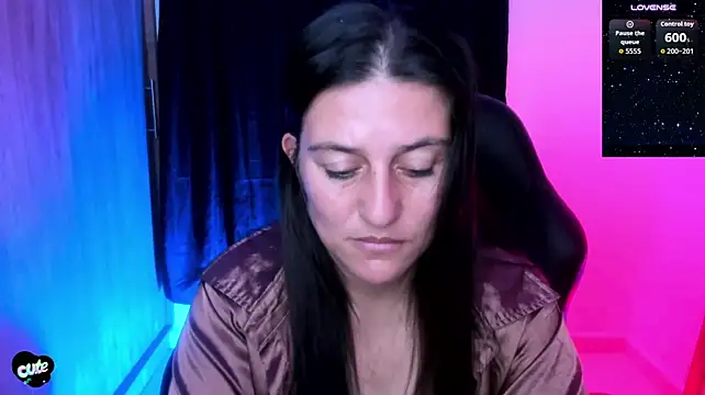 Saskyaa Live XXX-chat