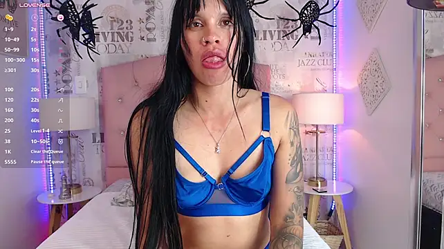 แชท XXX สดของ martina_cruzz
