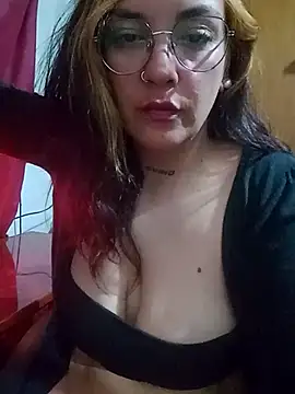 kuramaqueen's Live XXX Chat