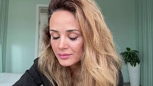 SayraPie Live XXX-chat