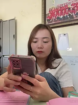 Lily_3324 Obrolan Langsung XXX