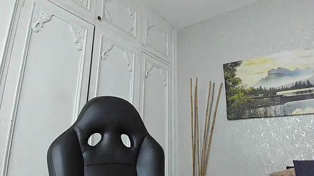 Tyler_durten live XXX chat