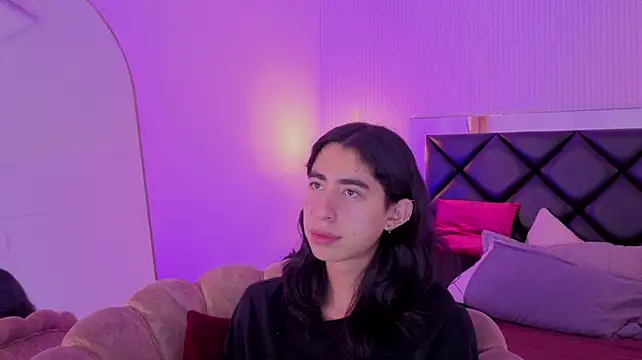 ryo_light Adlı Modelin Canlı XXX Sohbeti