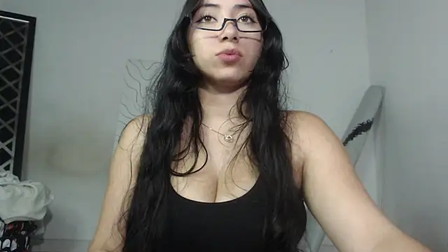 emiantonella_ 라이브 XXX 채팅