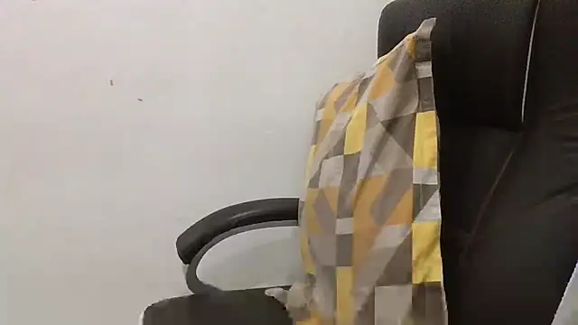 Divyahoty's Live XXX Chat