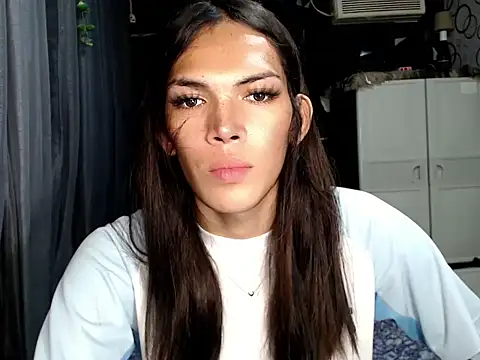 GORGEOUS_CARMEE's Live XXX Chat