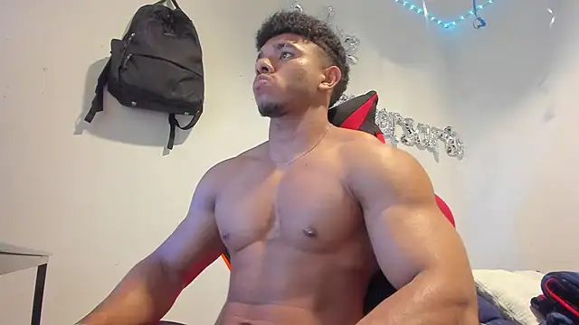 Jayden_VanceJS élő XXX-chatje