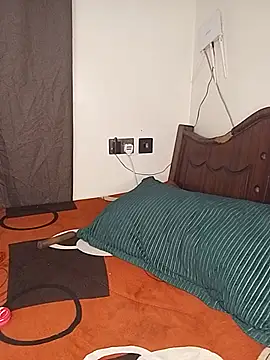 phatassmatic Adlı Modelin Canlı XXX Sohbeti