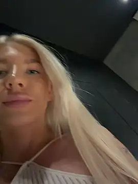XXX chat uživo modela NewLale