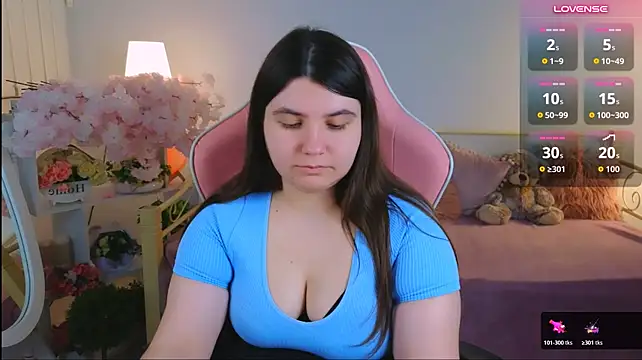 دردشة Viola__Shy الجنسية المباشرة