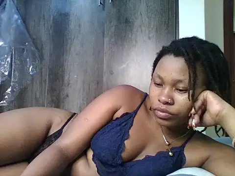 Juicyy_afriq Live XXX-Chat