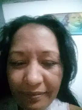 marinita13's Live XXX Chat