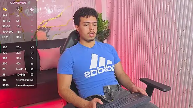 Dominic_tay Chat XXX live