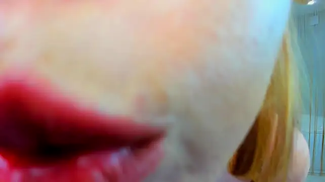 دردشة Strawberrye الجنسية المباشرة