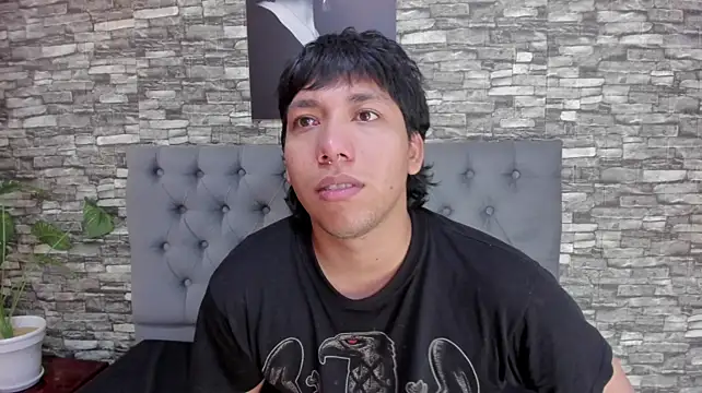 Chat XXX en directo de jhoan_evanss