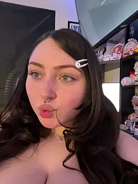 Evemeqt Live XXX Chat