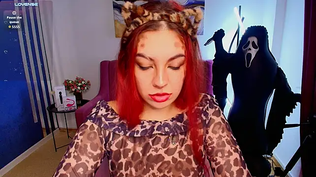 Tory_Vixen's Live XXX Chat