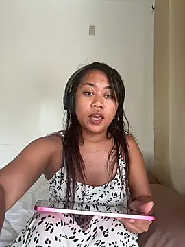 Juliet_official_pro: онлайн-секс-чат